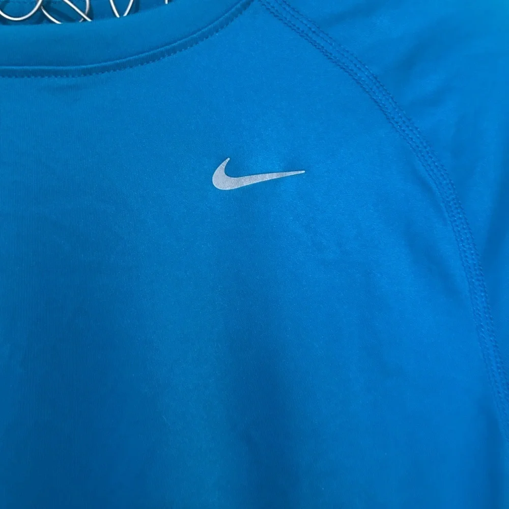 Nike Bright Blue Dri-Fit Athletic Tee Size Large